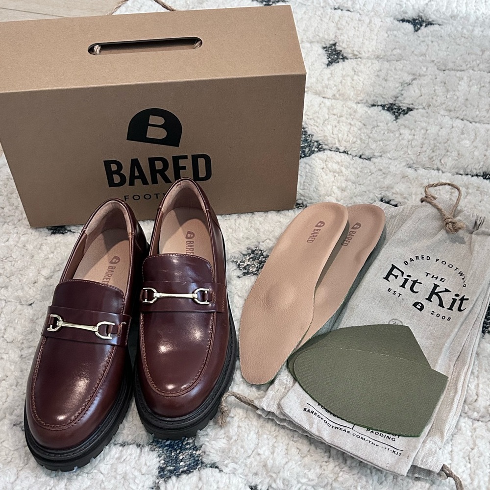 NWT BARED Footwear Wedgebill Golden Tan Leather & Hardware Size 38